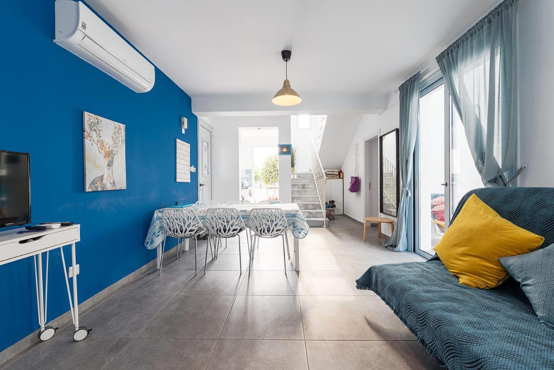 Blue Diamond Beach Villas 파포스 외부 사진