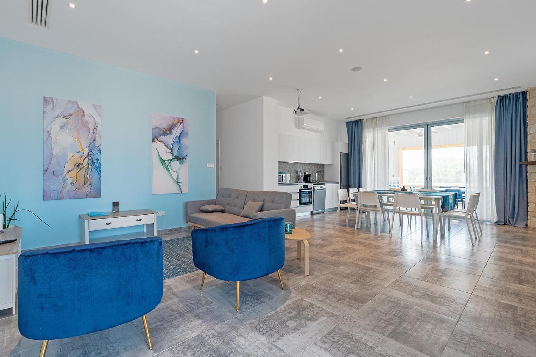 Blue Diamond Beach Villas 파포스 외부 사진